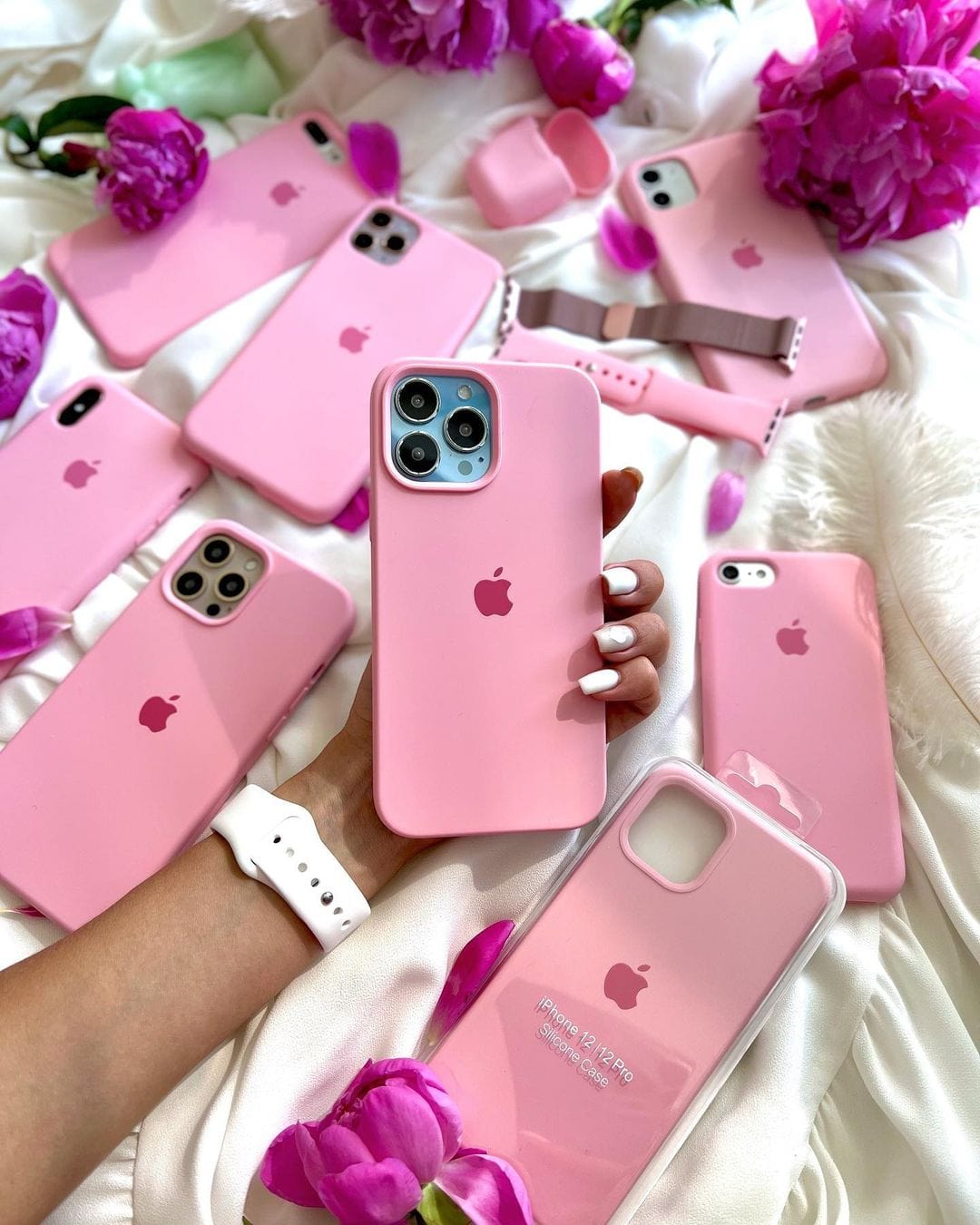 iPhone Silicone Case (Candy Pink)